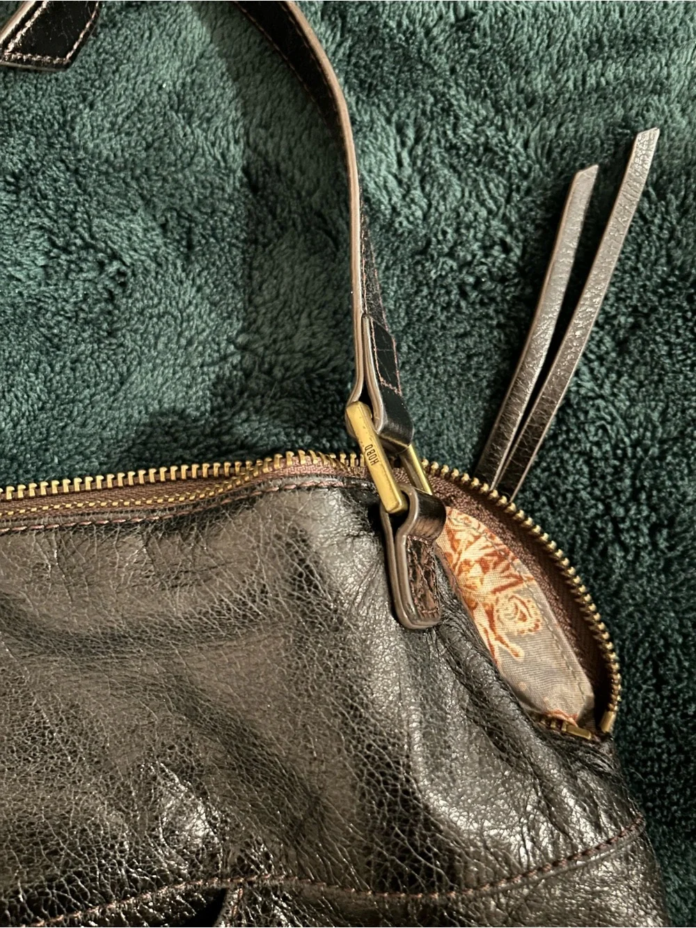 HOBO Black Polished Leather Slouchy Shoulder Crossbody Bag Purse